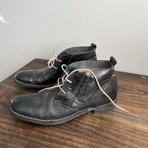 ALDO Men’s Chukka Boots, Size 9.5, Colour Black.